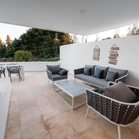 5b Townhouse In Puente Hills Apartment Marbella